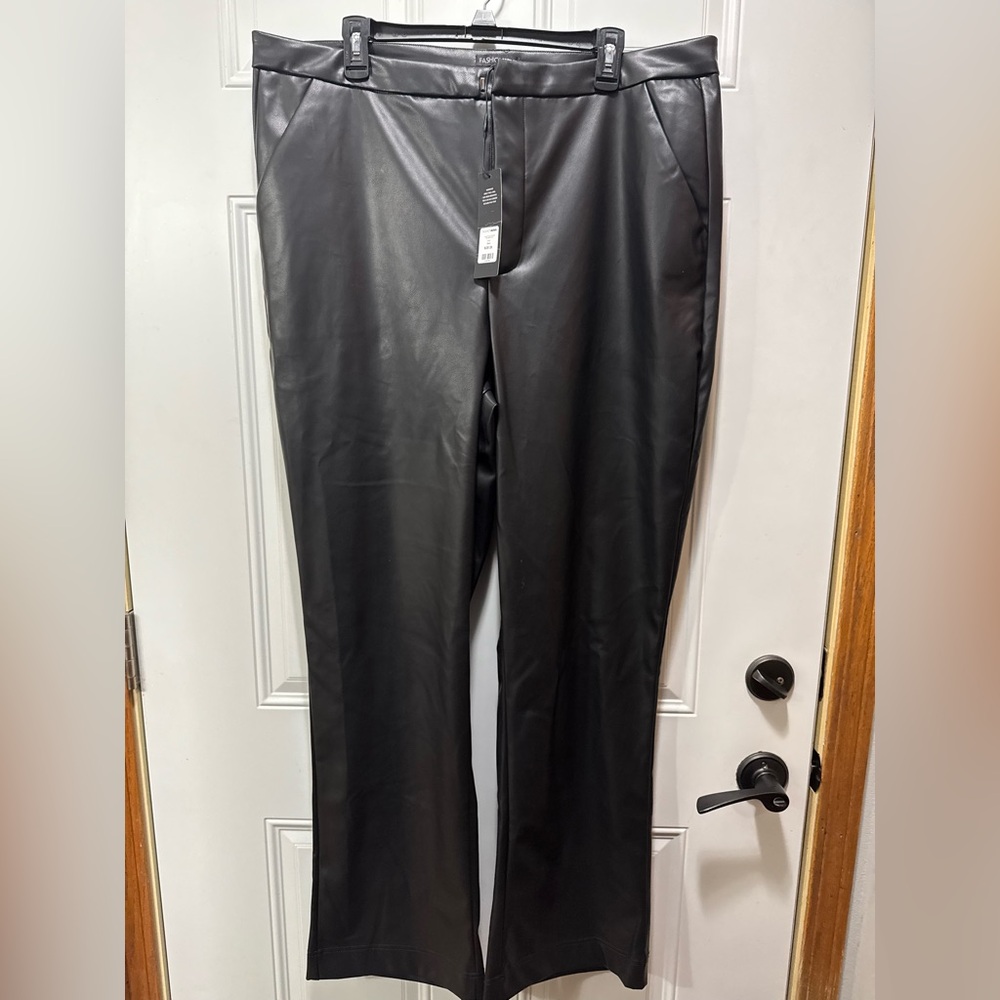 NWT FASHION NOVA BLACK FAUX LEATHER PANTS